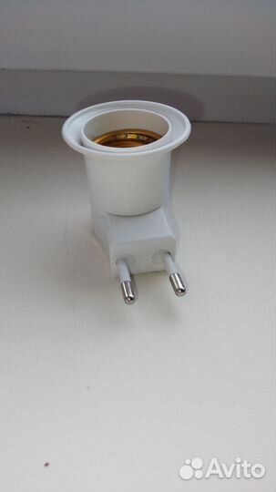 Патрон для лампочки