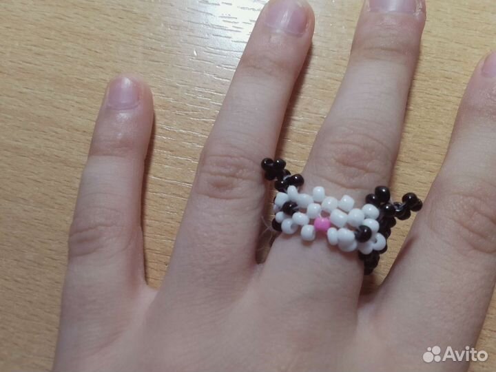 Кольцо из бисера куроми