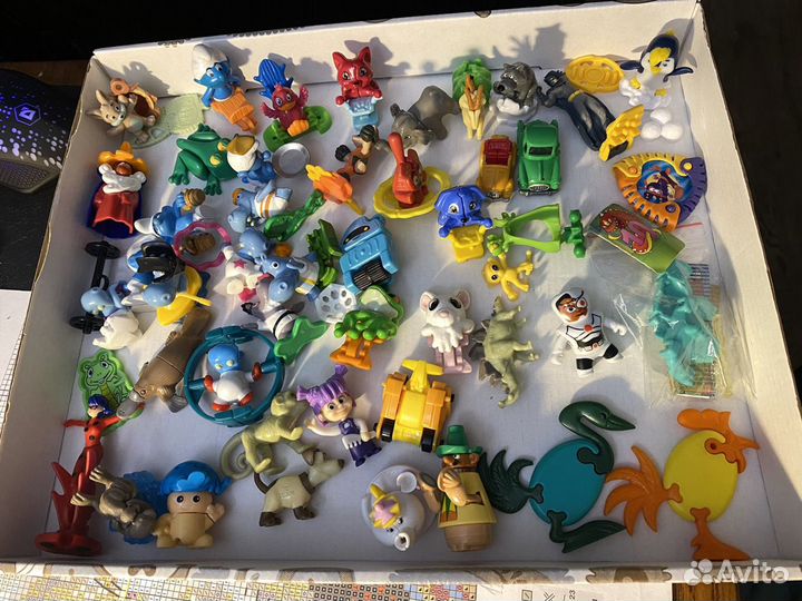 Киндер сюрприз игрушки/яйца