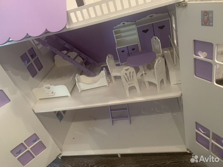 Домик для кукол