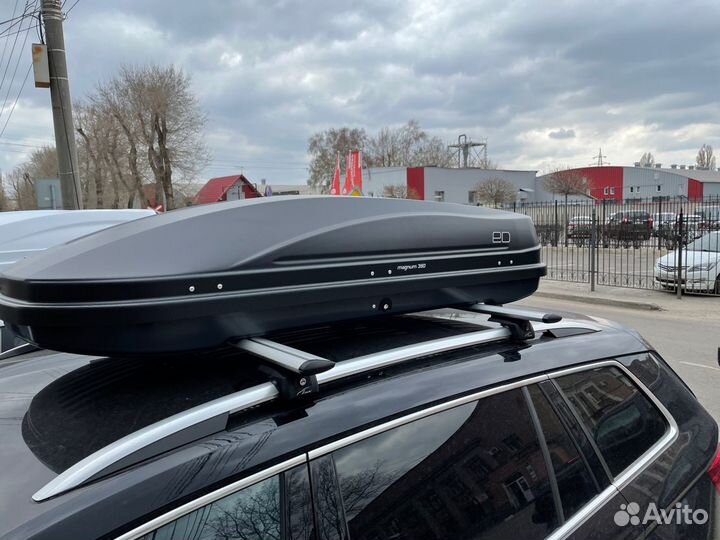 Автобокс Магнум 390 литров черный карбон на Kodiaq