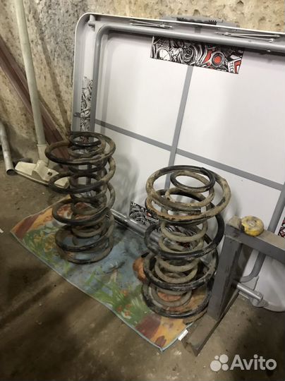 Пружины lancer 9