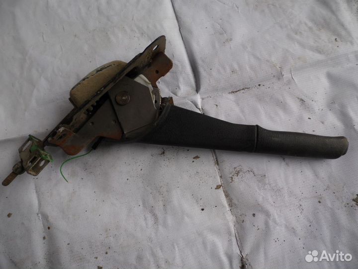 Рычаг стояночного тормоза Renault Clio II/Symbol 1