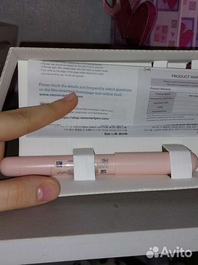 Продаю ручку neo smartpen dimo (розовый цвет)
