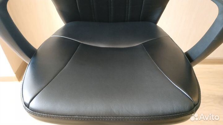 Кресло компьютерное Easy Chair 224