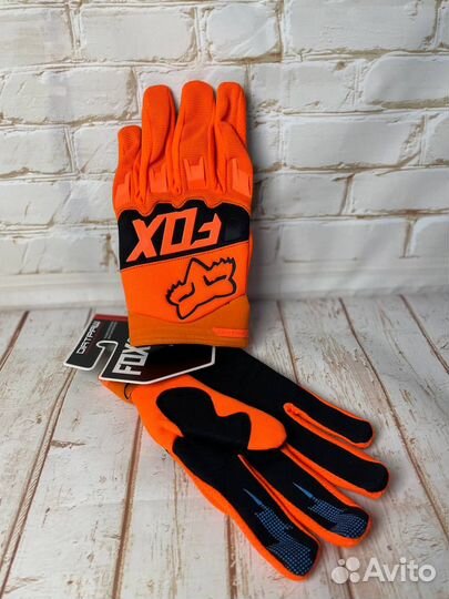 Мотоперчатки