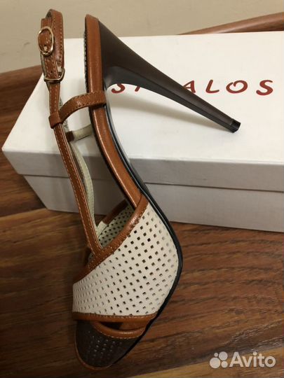 Босоножки новые натуральная кожа