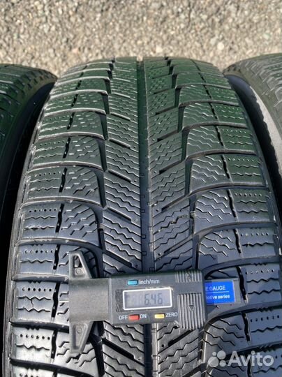 Michelin X-Ice XI3 215/60 R17 96T