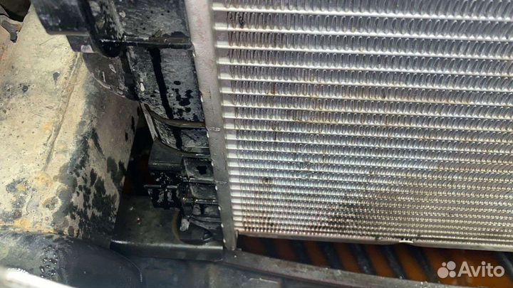 Радиатор на мл 163