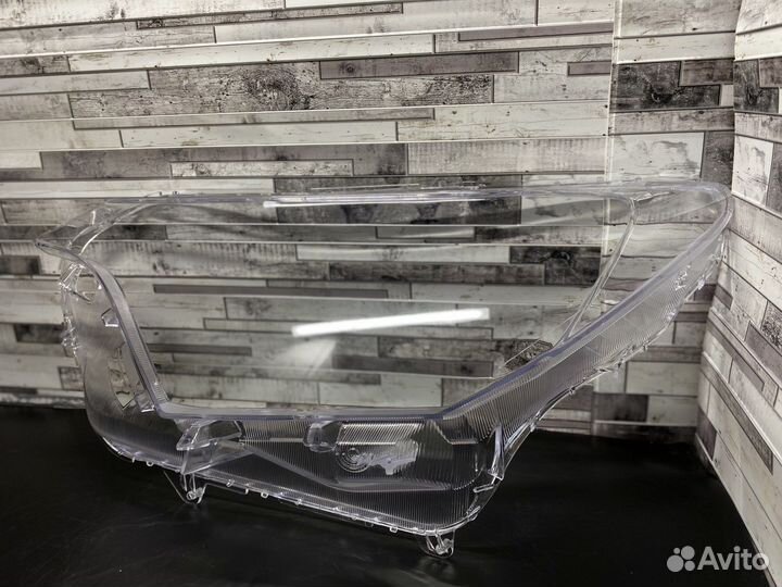 Стекло фары Toyota RAV 4 (2015-2019гг.)