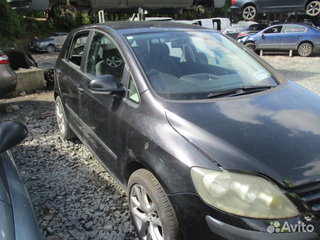 Дверь задняя правая Volkswagen Golf Plus