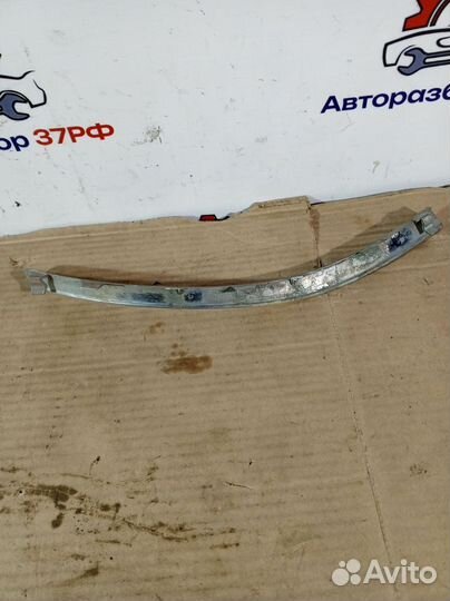 Молдинг бампера Peugeot 308