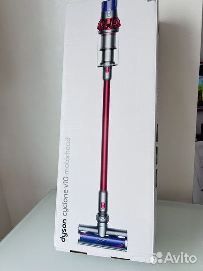 Пылесос Dyson V10 Motorhead (SV12) EU (новый)