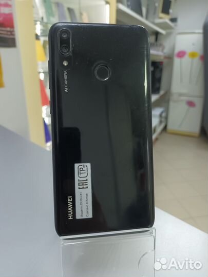 HUAWEI Y7 (2019), 3/32 ГБ