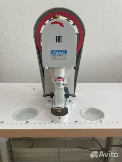 Пресс для фурнитуры juck JK-T818 (со столом)