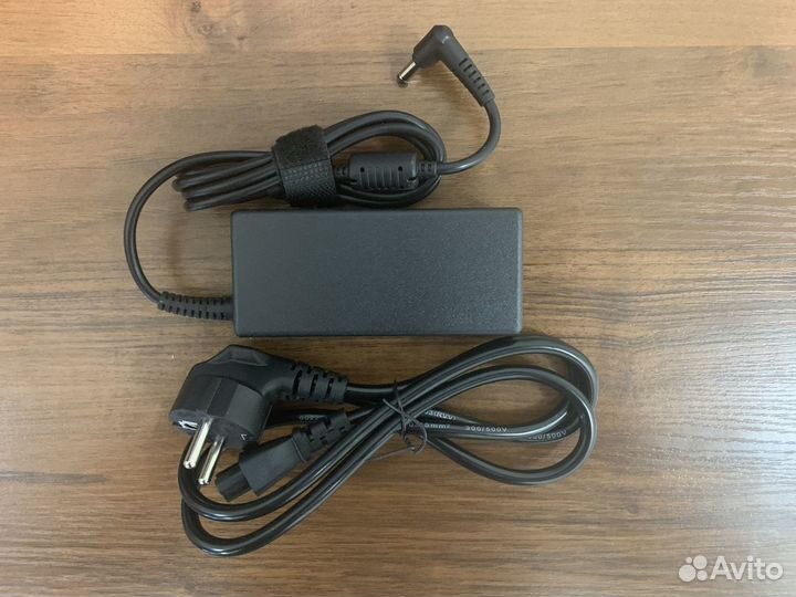 Блок питания для Asus 19V 3.42A 5.5x2.5 (65W)