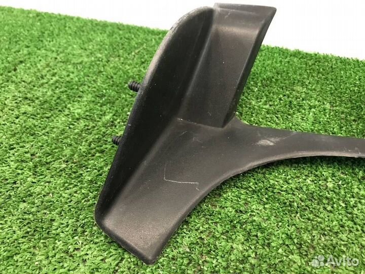 Обшивка крышки багажника Volkswagen Touareg 7L BMV