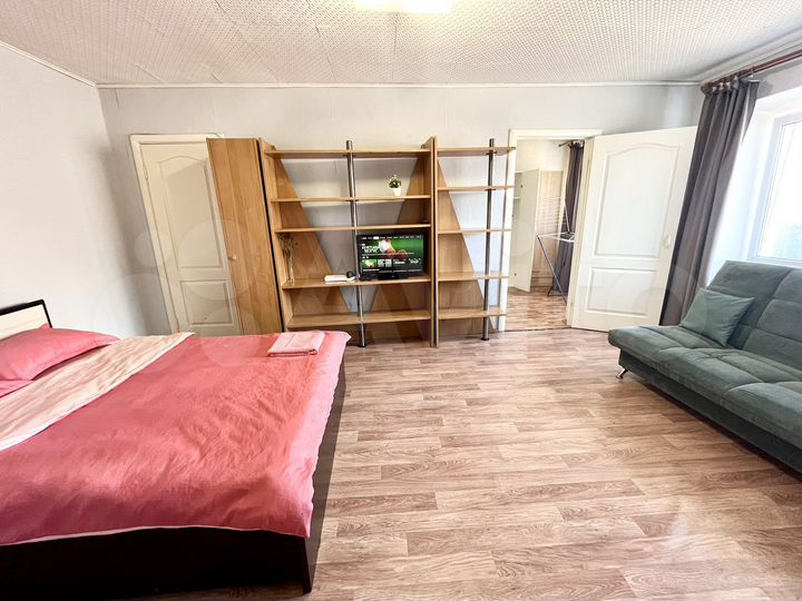 2-к. квартира, 50 м², 5/5 эт.