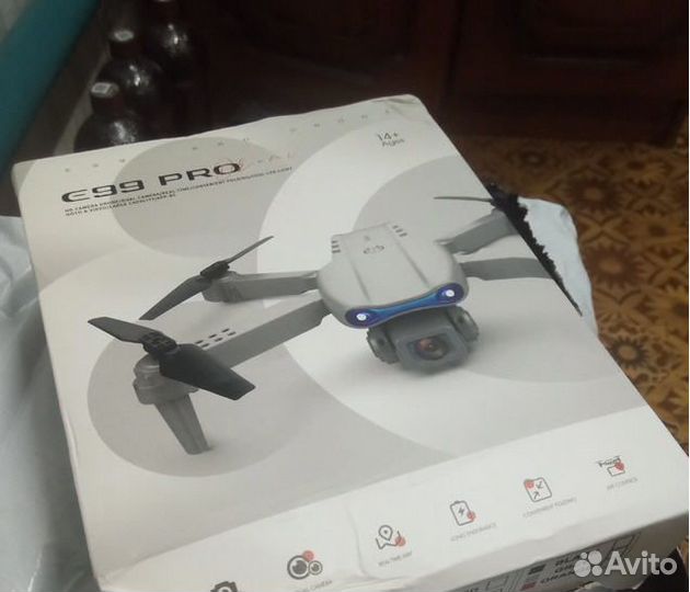 Квадрокоптер дрон с двумя камерами Е99 PRO новый