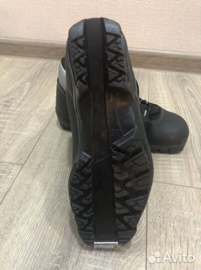 Лыжные ботинки 35 размер