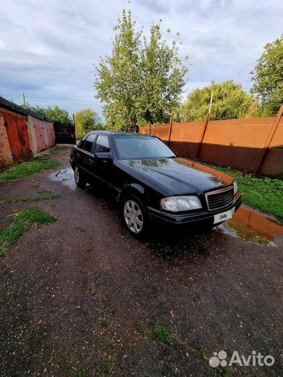 Mercedes-Benz C-класс 1.8 МТ, 1998, 200 000 км