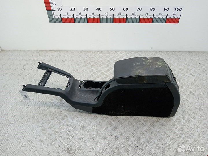 Подлокотник для Skoda Octavia 1Z 1Z0864207A