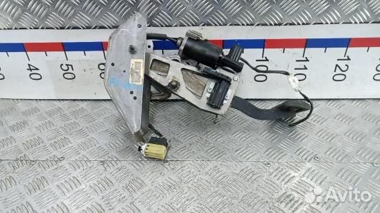 Педаль газа jeep grand cherokee WK (UBR11NW02)