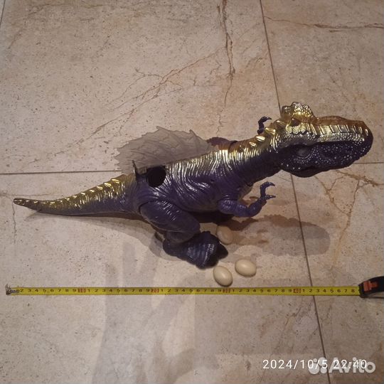 Динозавры игрушки