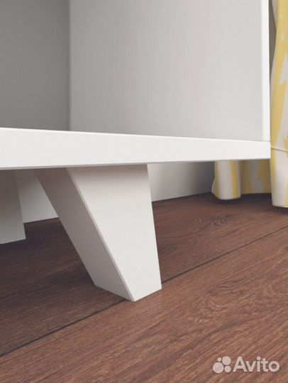 Стеллаж для игрушек