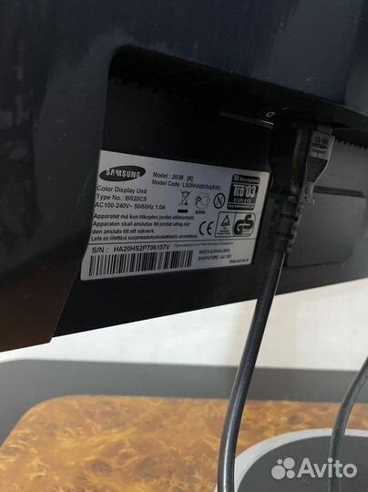 Монитор Samsung