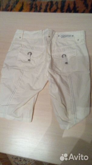 Шорты белые новые, легкие для жары