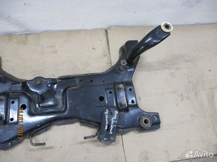 Подрамник двигателя Форд Фокус 2 хэтчбек