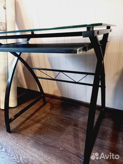 Компьютерный стол стеклянный бу