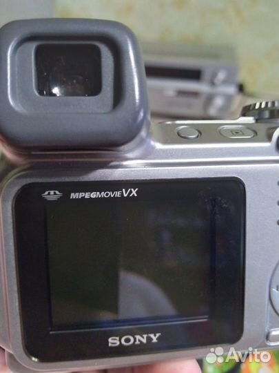 Продам фотоаппарат Sony Cyber-shot DSC-H2