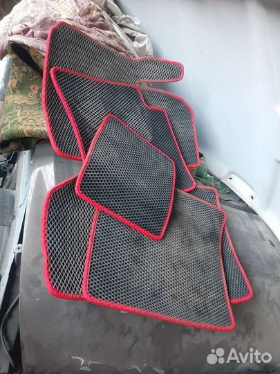 Джили мк коврик