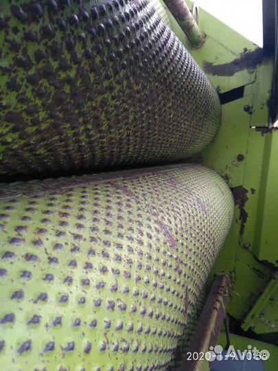 Пресс-подборщик Claas Rollant 44, 2000