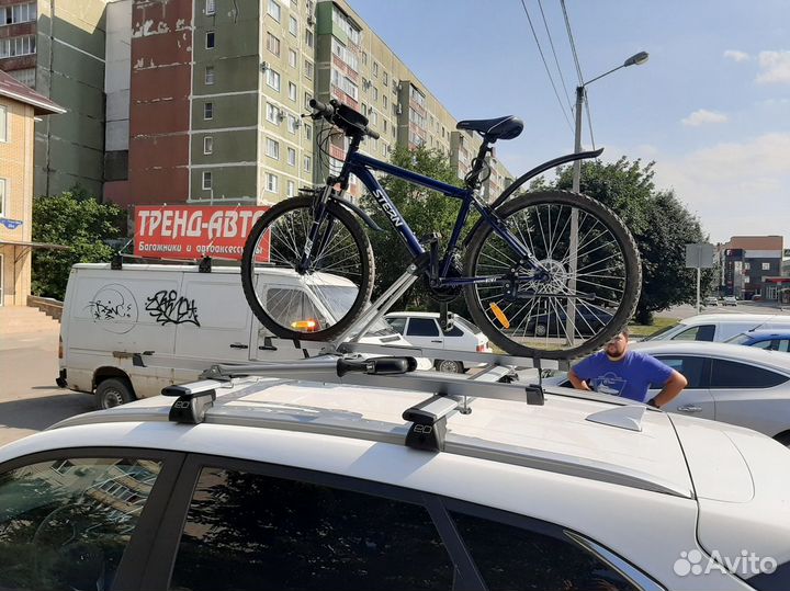 Велокрепление на крышу LUX Bike