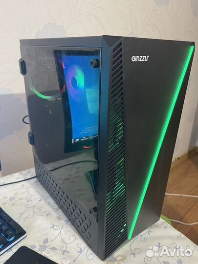 Игровой компьютер в сборе