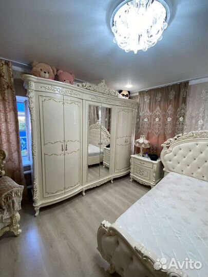 Продается спальный гарнитур, 4 месяца пользования
