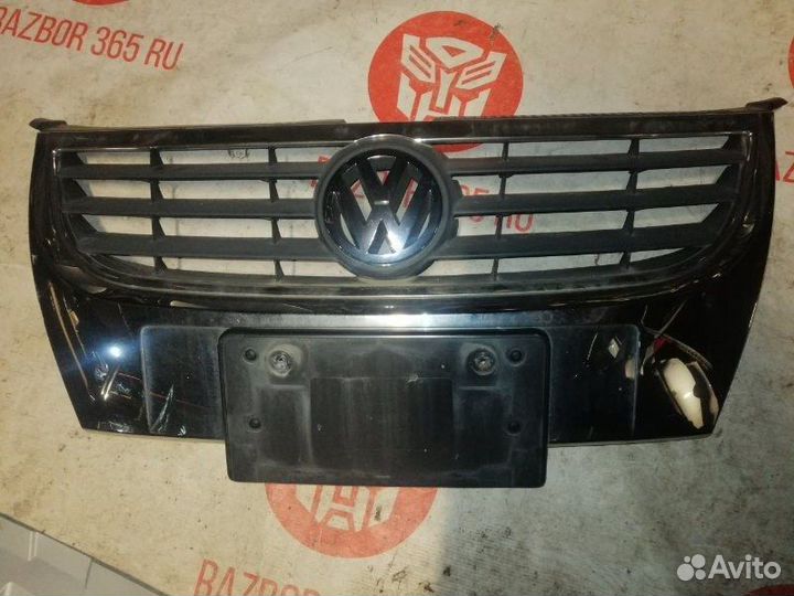 Решетка радиатора Volkswagen Touran 1T BMY 2009