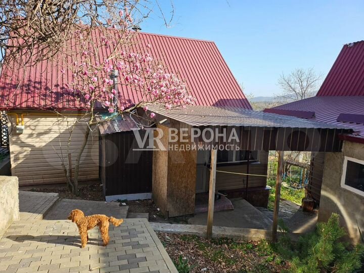 Дом 200 м² на участке 10 сот.