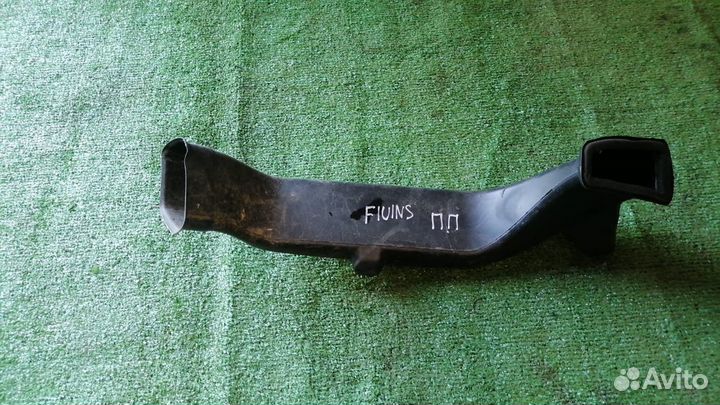 Воздуховод перед. прав. Renault fluence