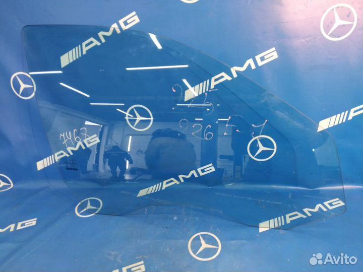 Стекло двери переднее правое Mercedes E300 W211