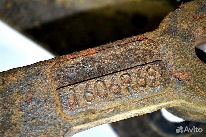 Кронштейн рессоры, переднего моста, передний левый