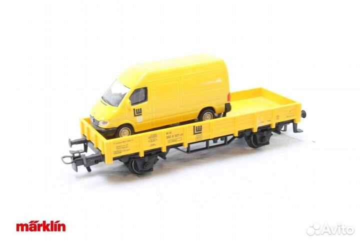 Набор платформа + автомобиль Marklin H0 00754-14