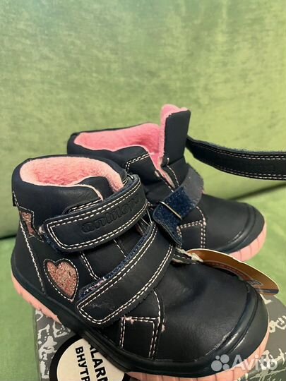 Ботинки на девочку