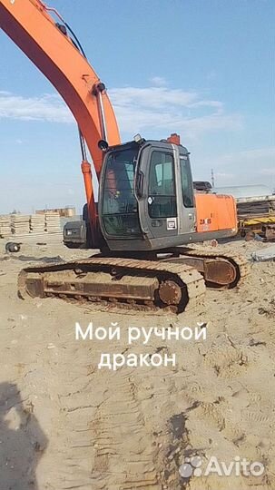 Гусеничный экскаватор Hitachi EX200-3, 2011