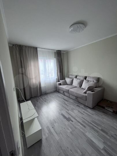 1-к. квартира, 40 м², 4/17 эт.