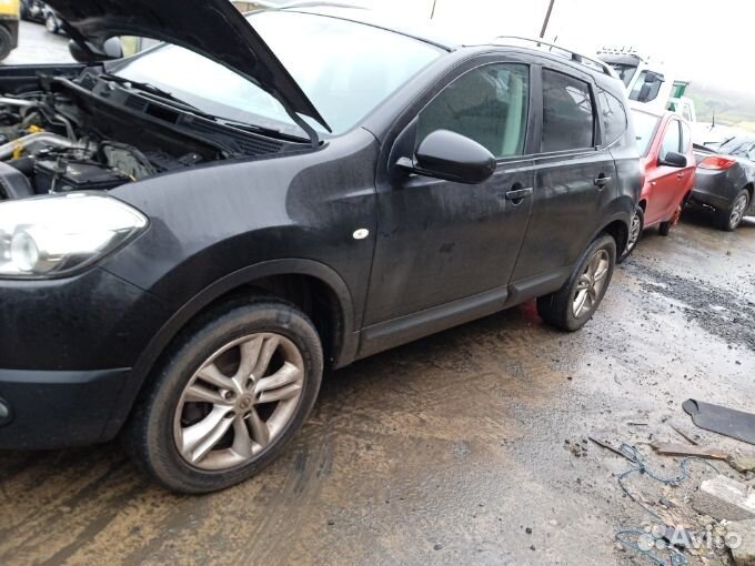 Фонарь задний правый nissan qashqai J10 +2 2010