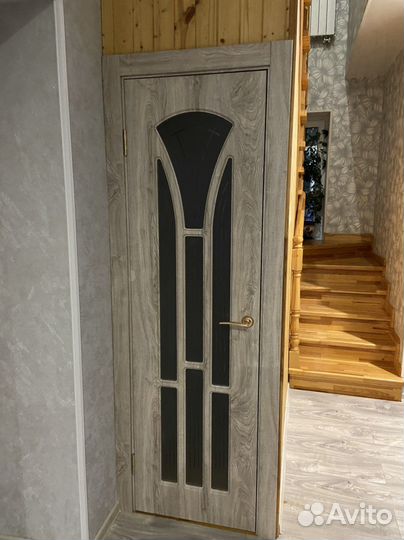 Дверь межкомнатная со стеклом